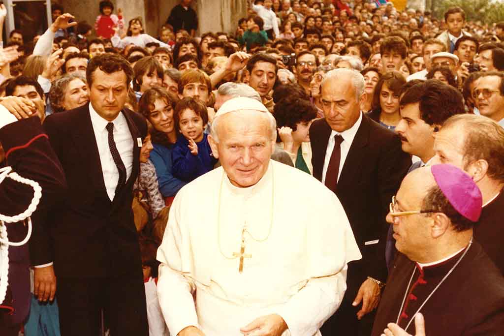 Adotta un quadro – Papa Wojtyla a Catanzaro